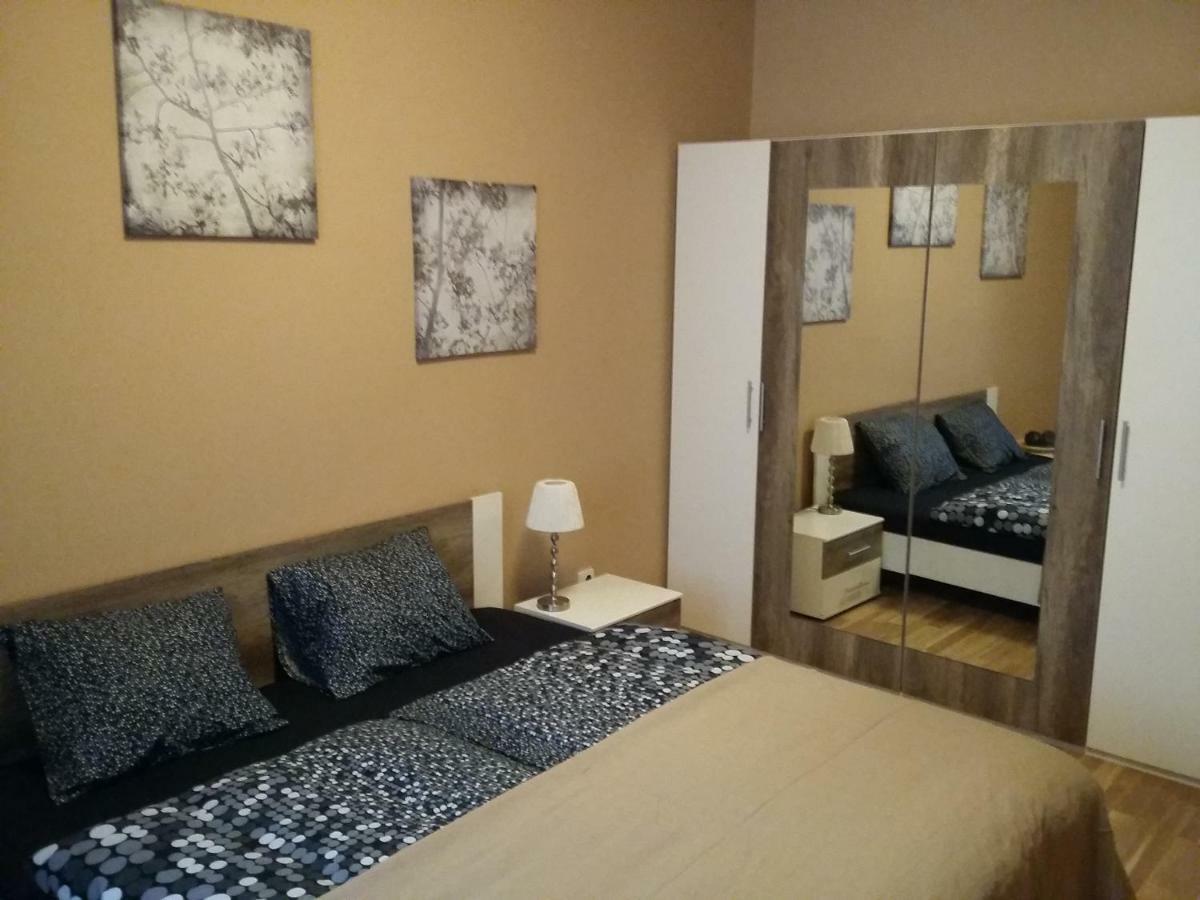 Angel Apartment Nr 4 Near To The Center プラハ エクステリア 写真