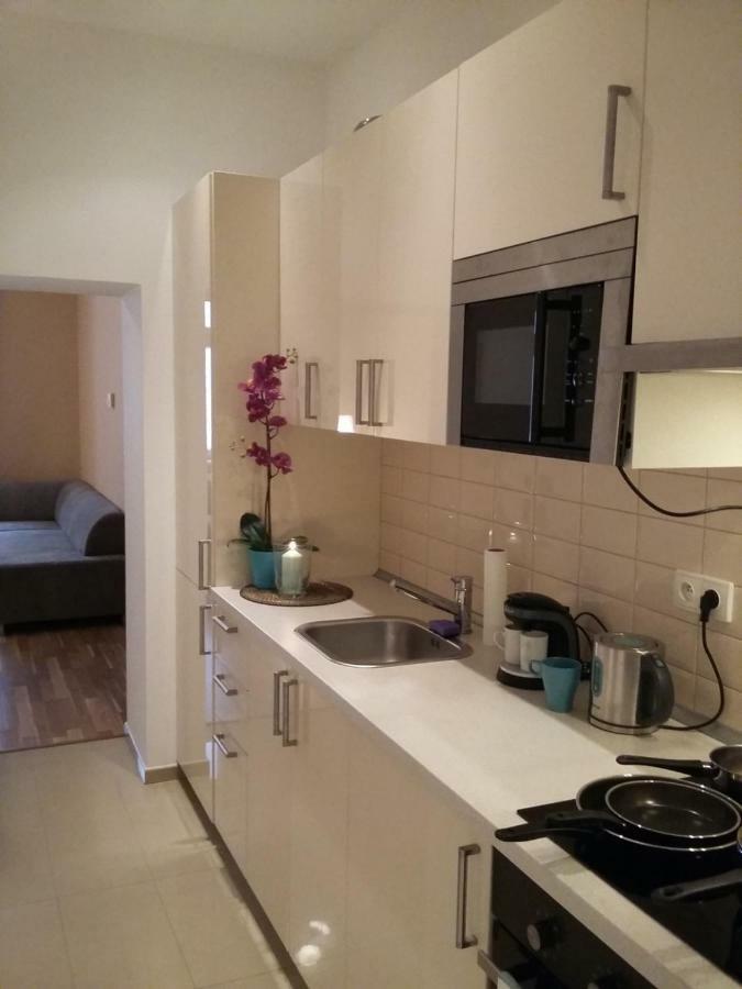 Angel Apartment Nr 4 Near To The Center プラハ エクステリア 写真